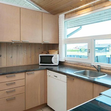 6 Person Holiday Home In Sj Lund Sjolund Esterno foto