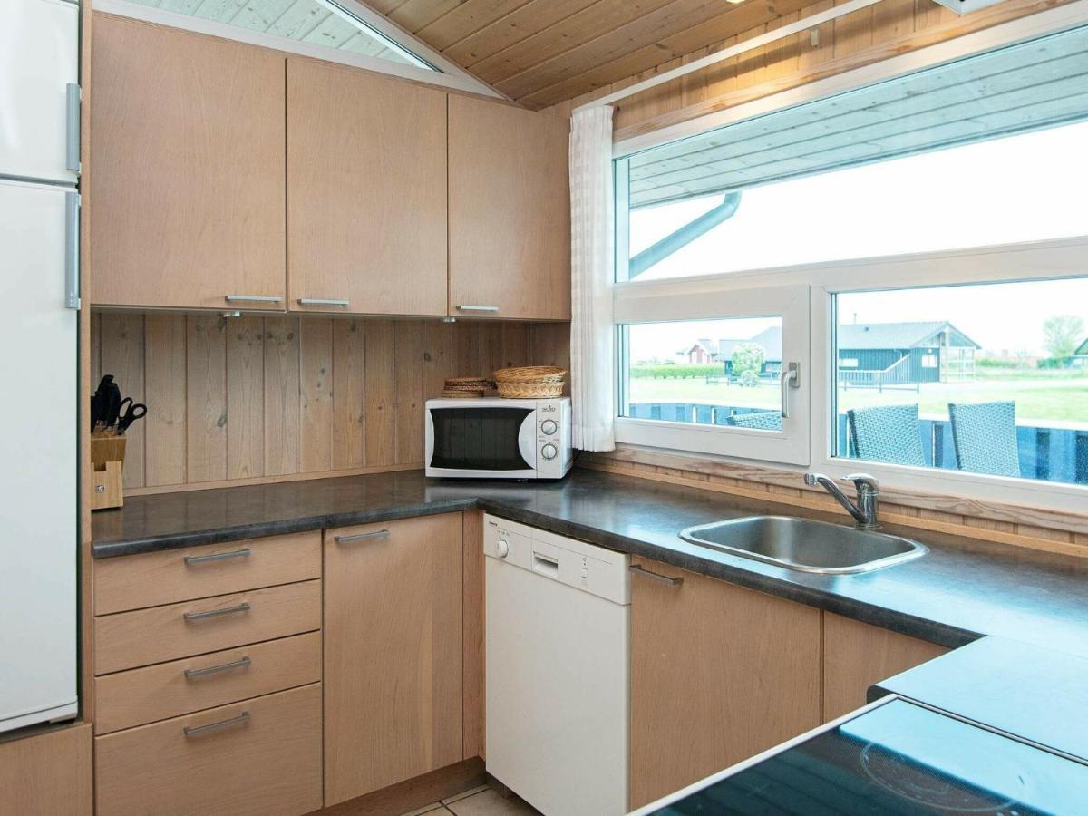 6 Person Holiday Home In Sj Lund Sjolund Esterno foto