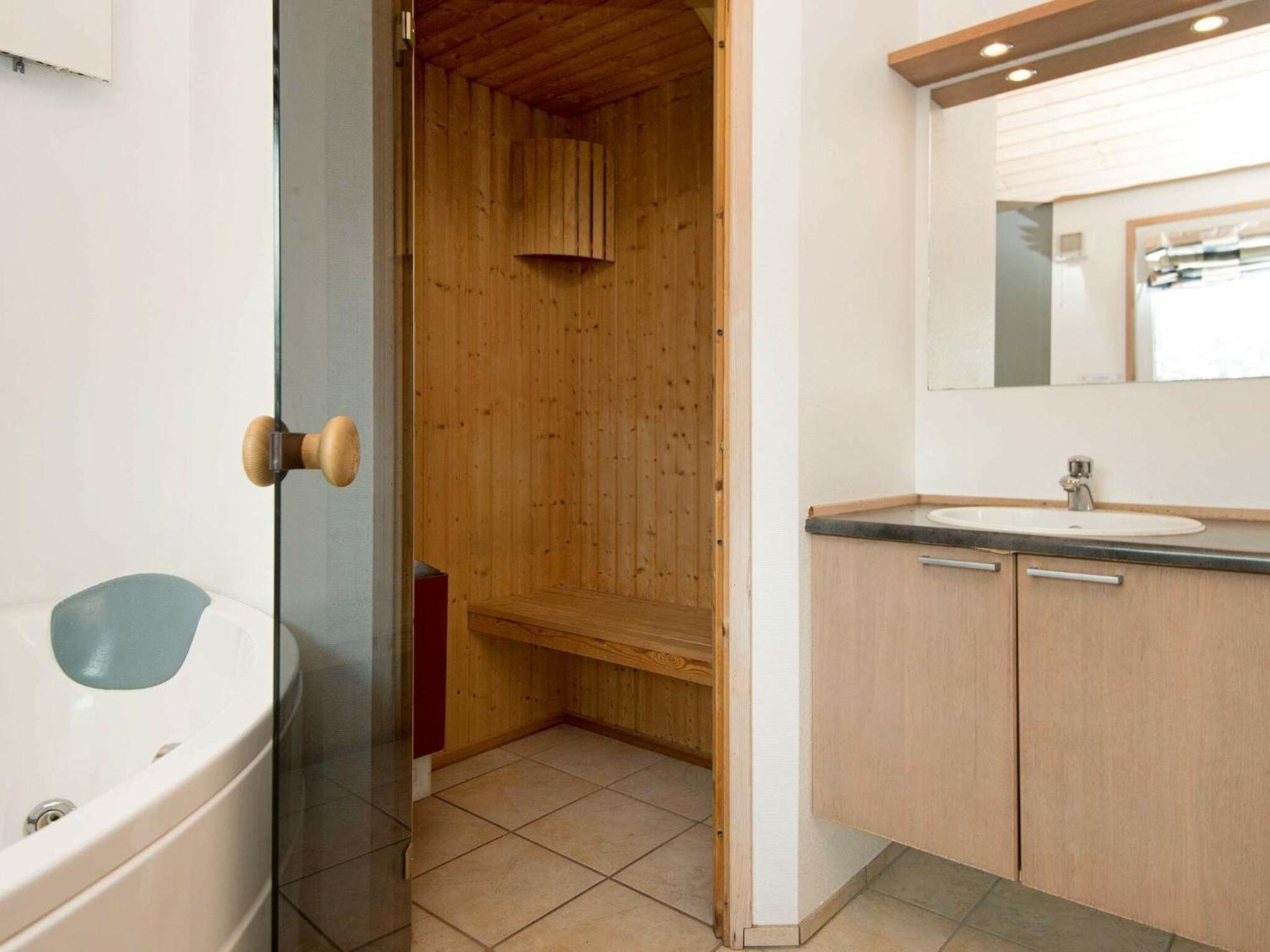 6 Person Holiday Home In Sj Lund Sjolund Esterno foto